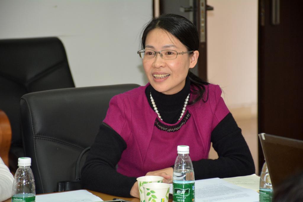 朱珍葶书记主持